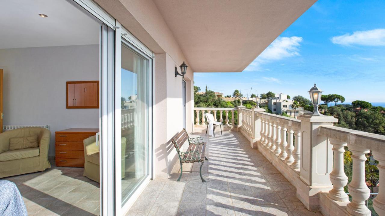 2 Garb - Lloret De Mar Dış mekan fotoğraf