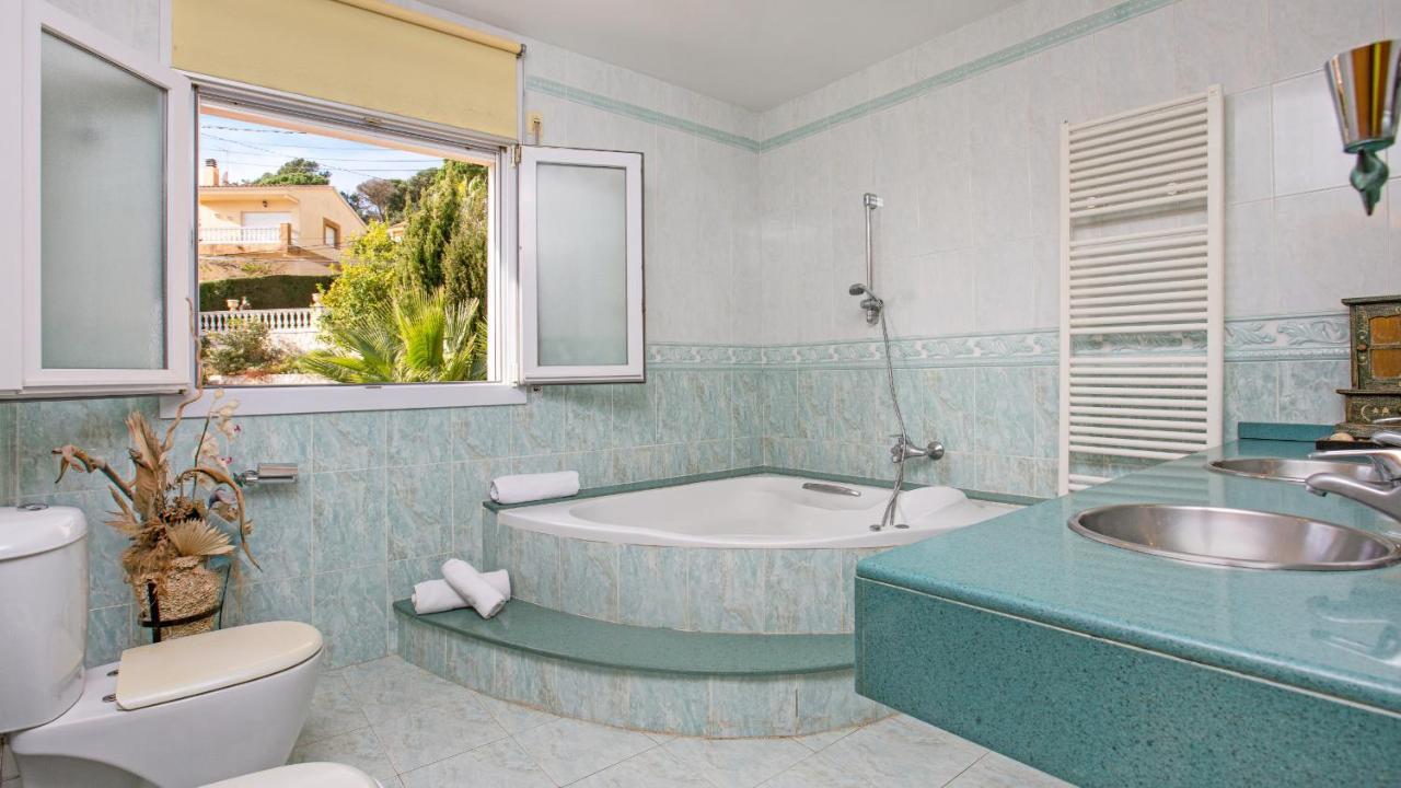 2 Garb - Lloret De Mar Dış mekan fotoğraf